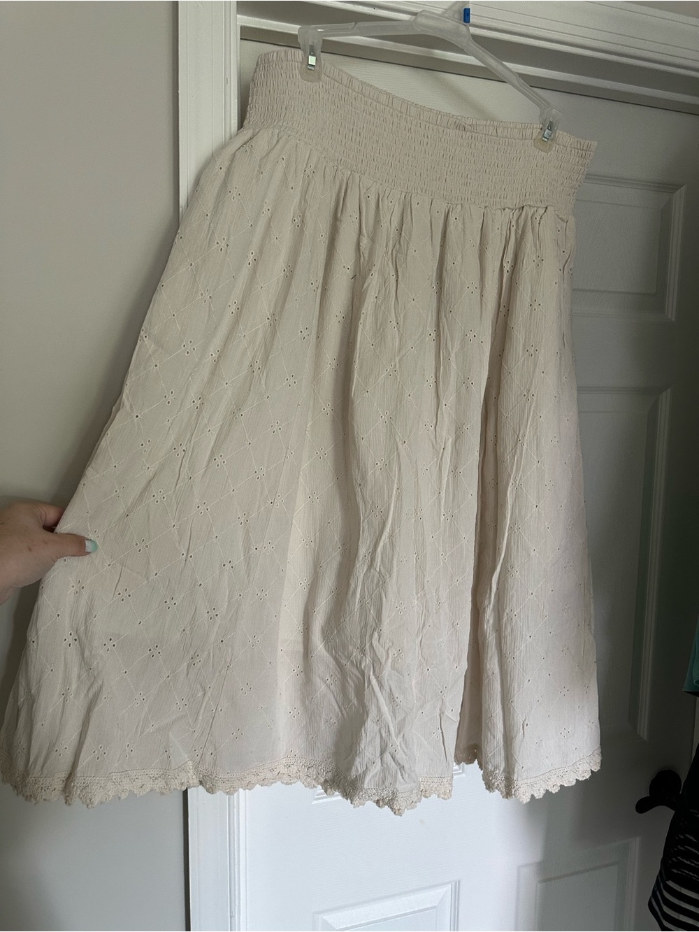 Torrid Eyelet Smocked Waist Tea-Length Skirt, size 3x
